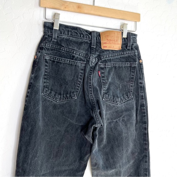 VTG Levis 550 Relaxed Fit Jeans Women’s Size 6 Black Tapered Pants Made In USA - Picture 1 of 6